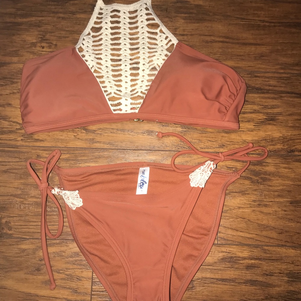 Fall color 2 piece bathing suit ✨